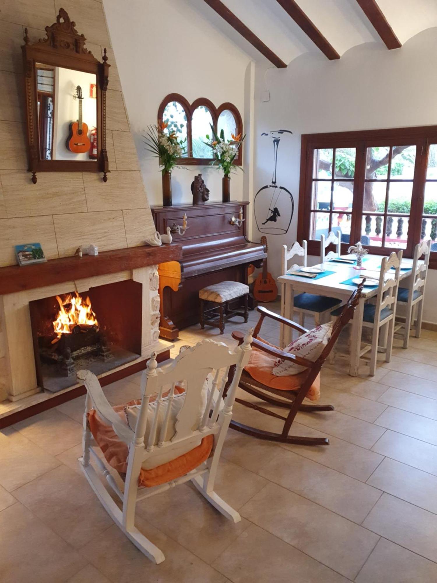 Hostal Mi Campana 德尼亚 外观 照片